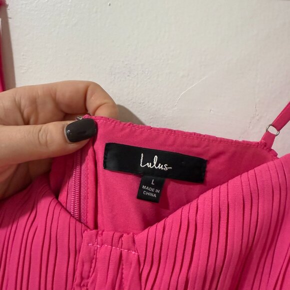 💖🌸 Lulus Cascading Crush Hot Pink Tiered Midi Dress 🌸💖 - Picture 4 of 11